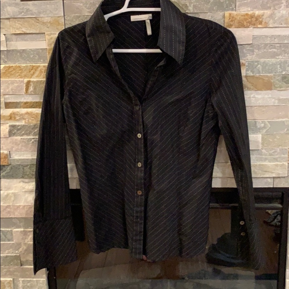 Black stripe button up